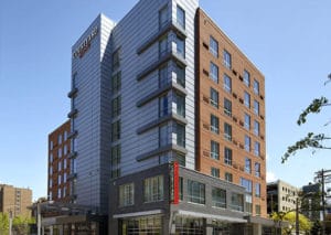 Courtyard Cleveland UCI exterior