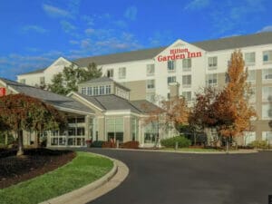 Hilton Garden Inn Twinsburg exterior